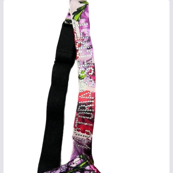 Victorias Secret Very Sexy Rhinestone Bombshell Add-2-Cups Bra & V string Set - Picture 7 of 9